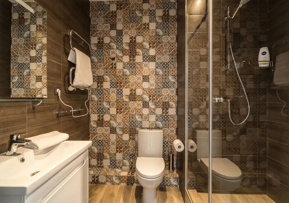 Greystone Suites & Apartments