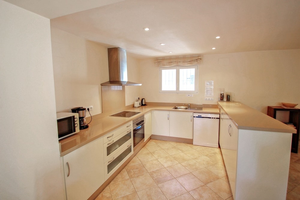 El Pinar - sea view villa with private pool in Moraira