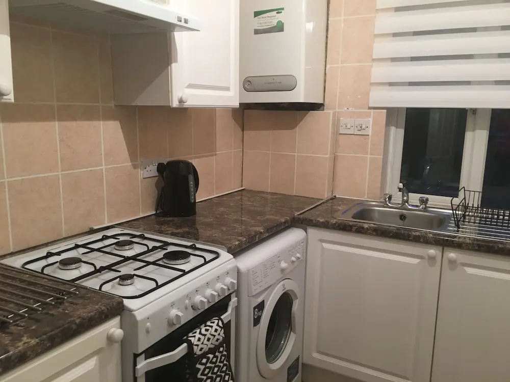 Kingswood Apartment