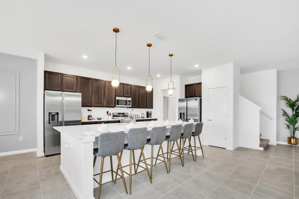 2505SHANTI, Kissimmee, US
