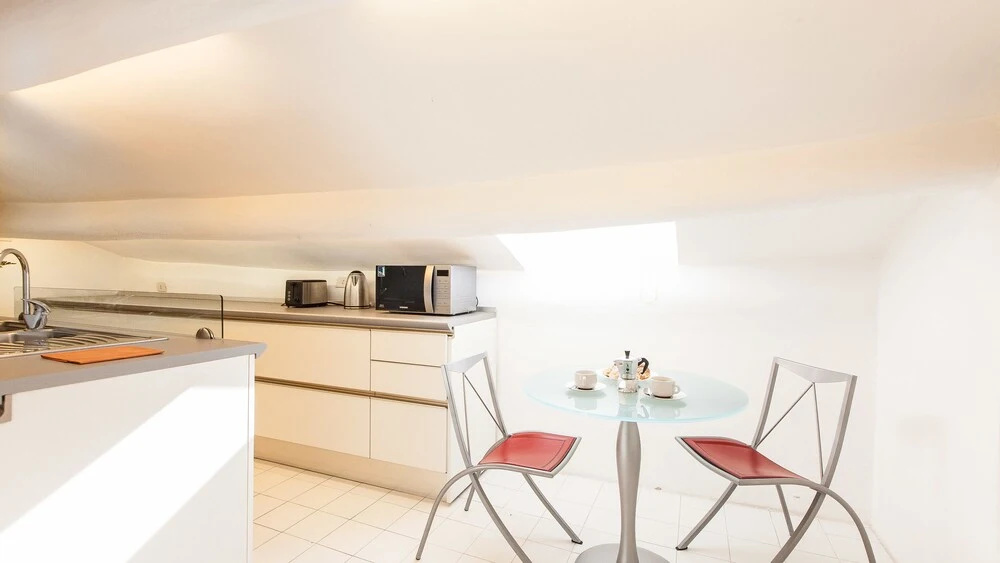 Rental in Rome Corso Lucina