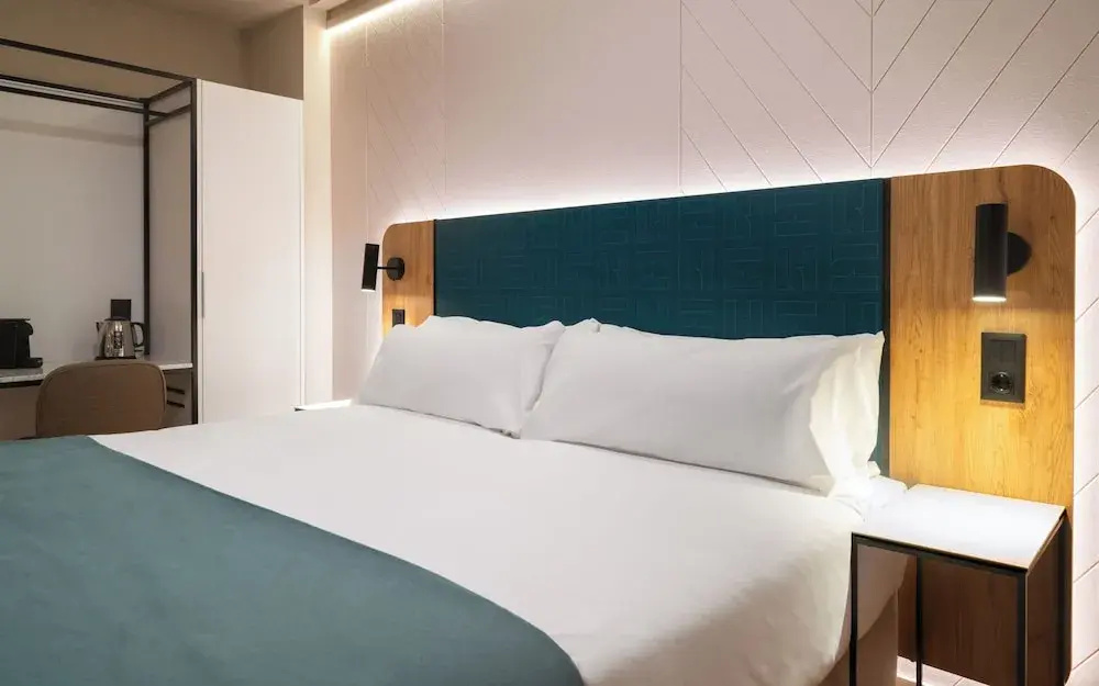 Limehome Benidorm Calle Major