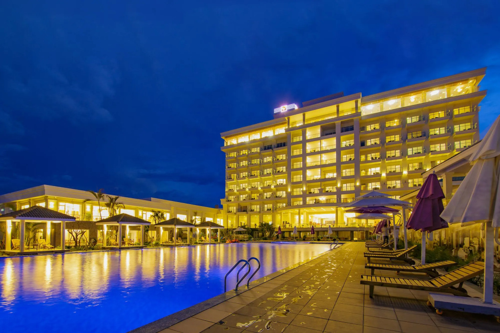 Gold Coast Hotel Resort & Spa