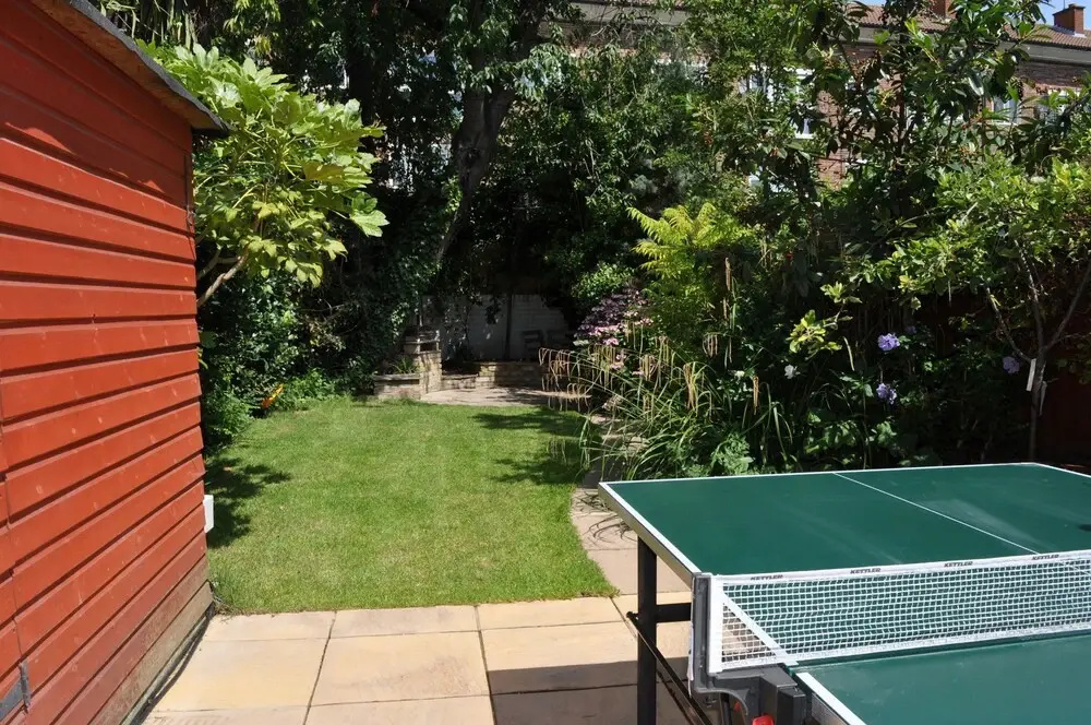 Lovely Garden Flat in Shepherds Bush
