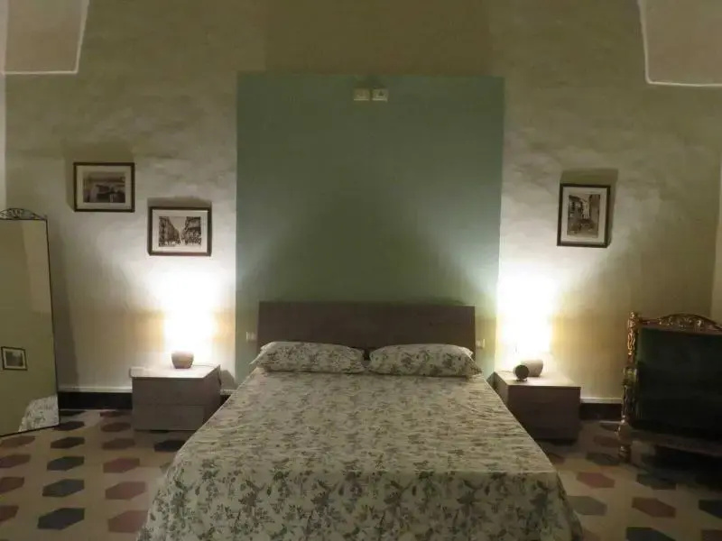 Let's B&B