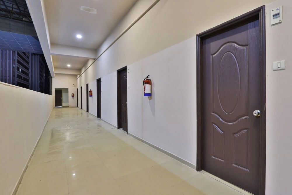 OYO Flagship 30791 Hotel Shagun