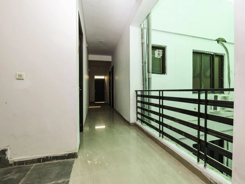 OYO 20030 Flagship Jaypee Hospital Sector 104