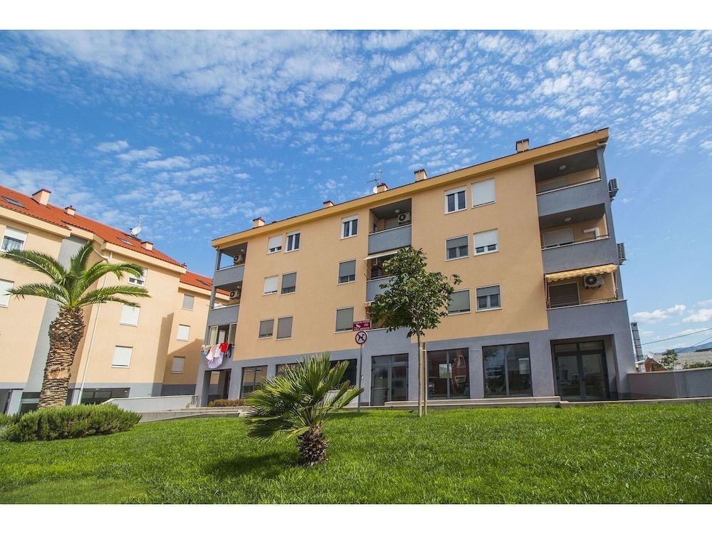 Toni Luxury Apartments