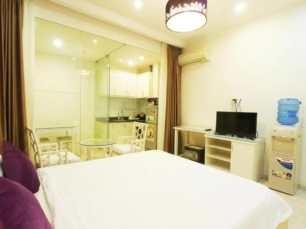 Indo Apartment