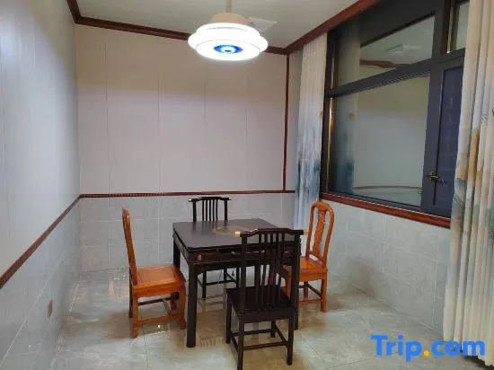 Yizhang Xinsheng Hot Spring Hotel