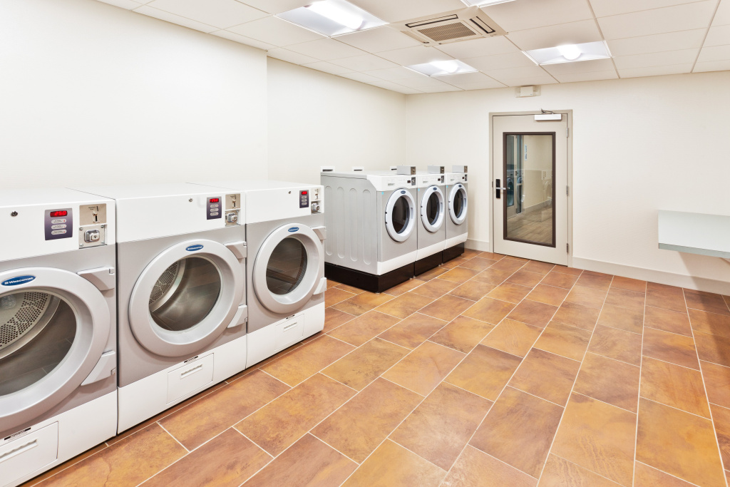 Holiday Inn Express & Suites Cartersville by IHG