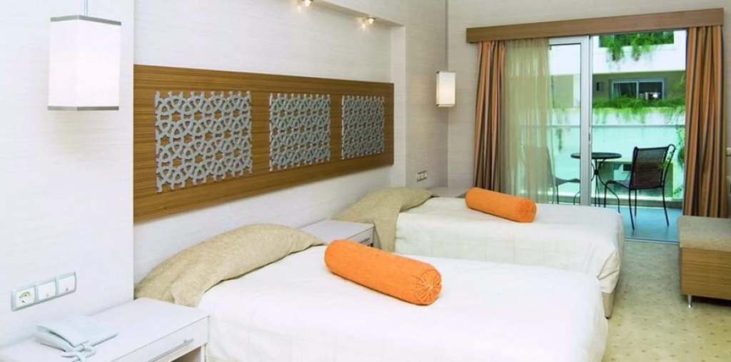 Royal Asarlik Beach Hotel