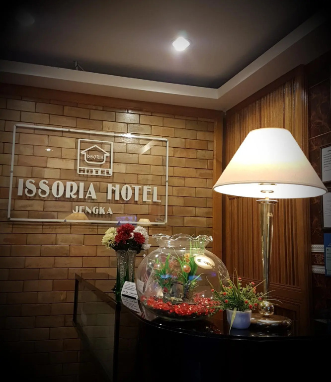 Issoria Hotel