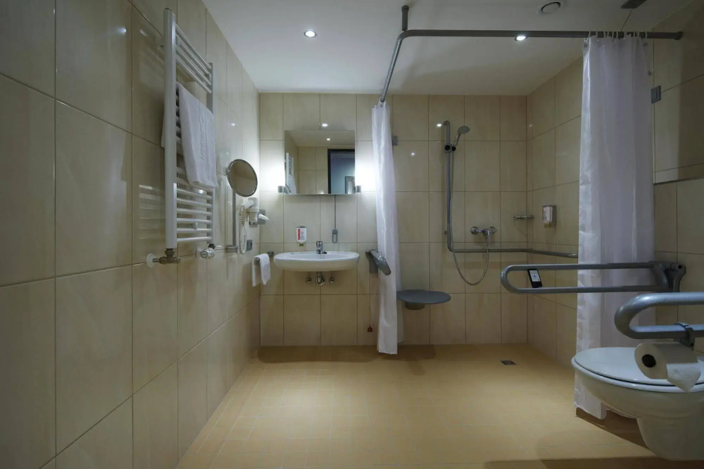 IntercityHotel Berlin Airport Area North