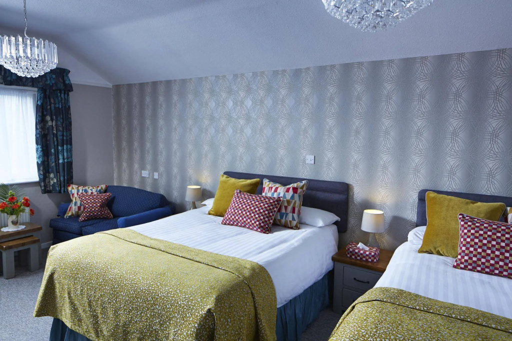 Drayton Court Hotel
