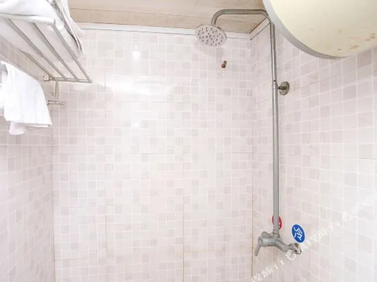 Pengcheng Hostel