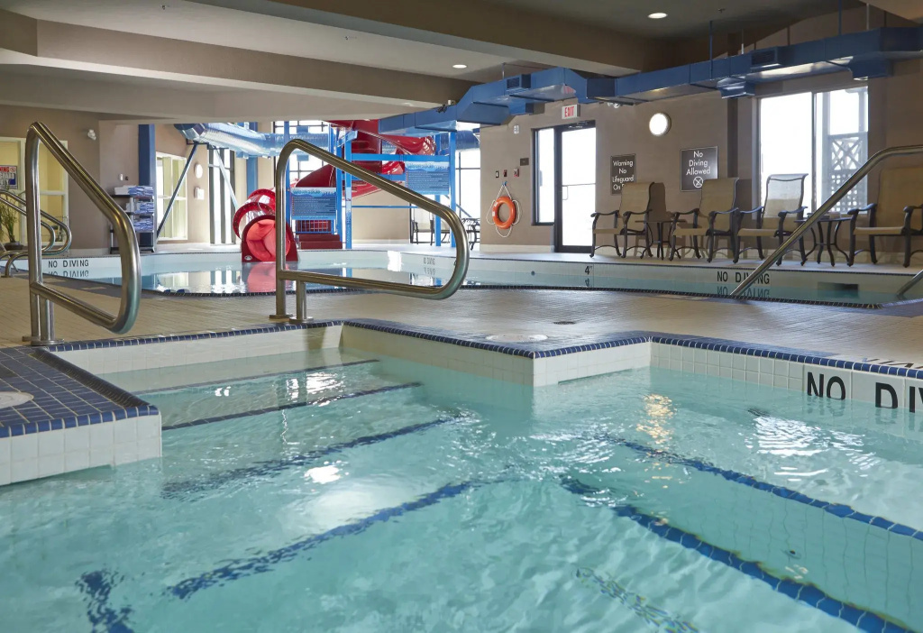 Comfort Suites