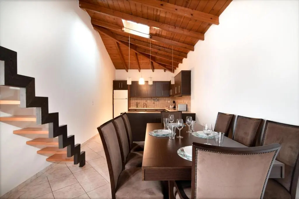 MTC-NS Apartments by the Airport