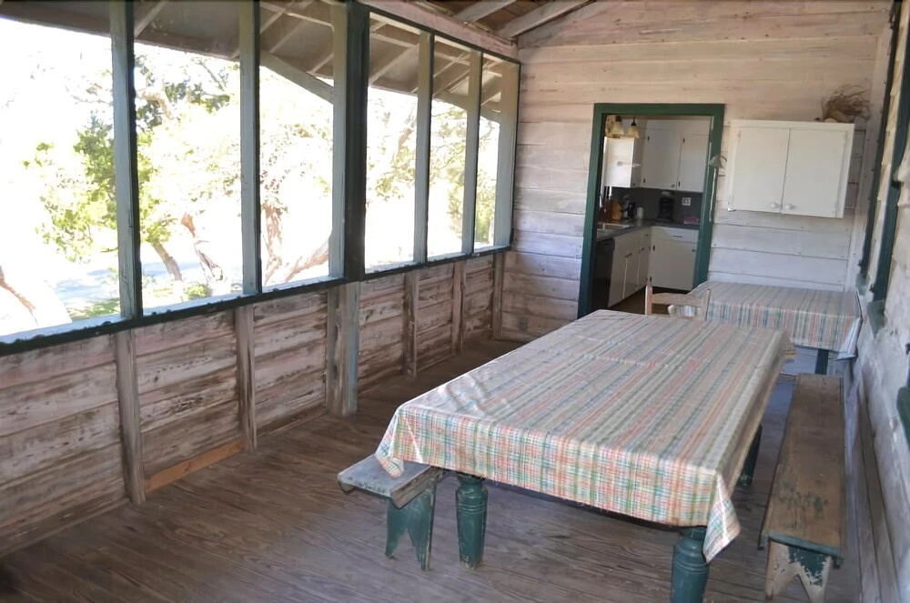 Liberty Lodge 5 Bedrooms 3.5 Bathrooms Home