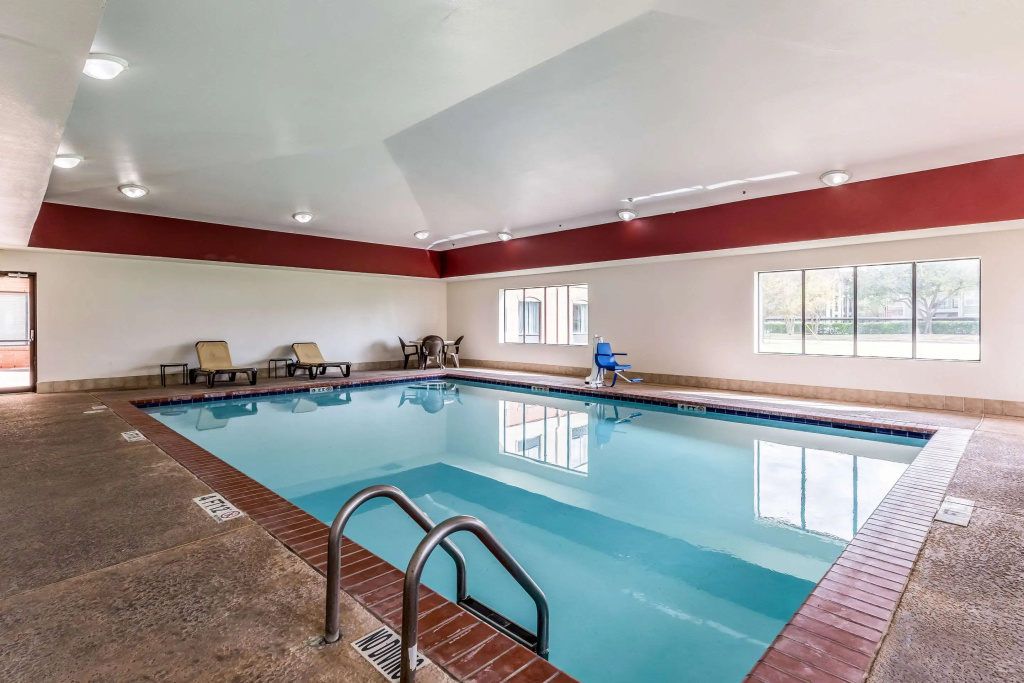 Sleep Inn & Suites Stafford - Sugarland