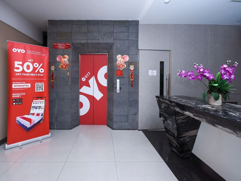 Hong Kong Suites by OYO Rooms