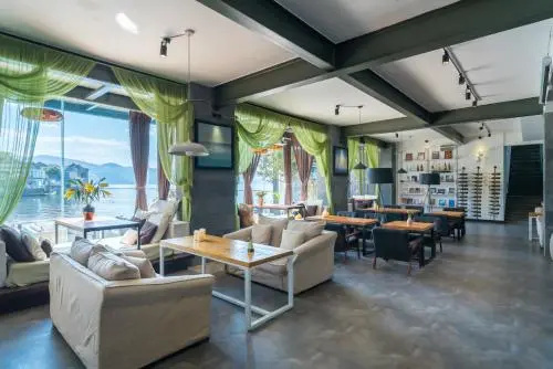 Shuanglang Xixiwan Lake View Hotel