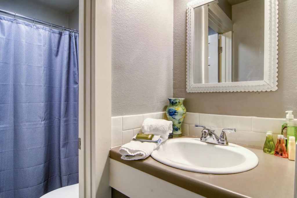 Courtyard #132 in Port Aransas