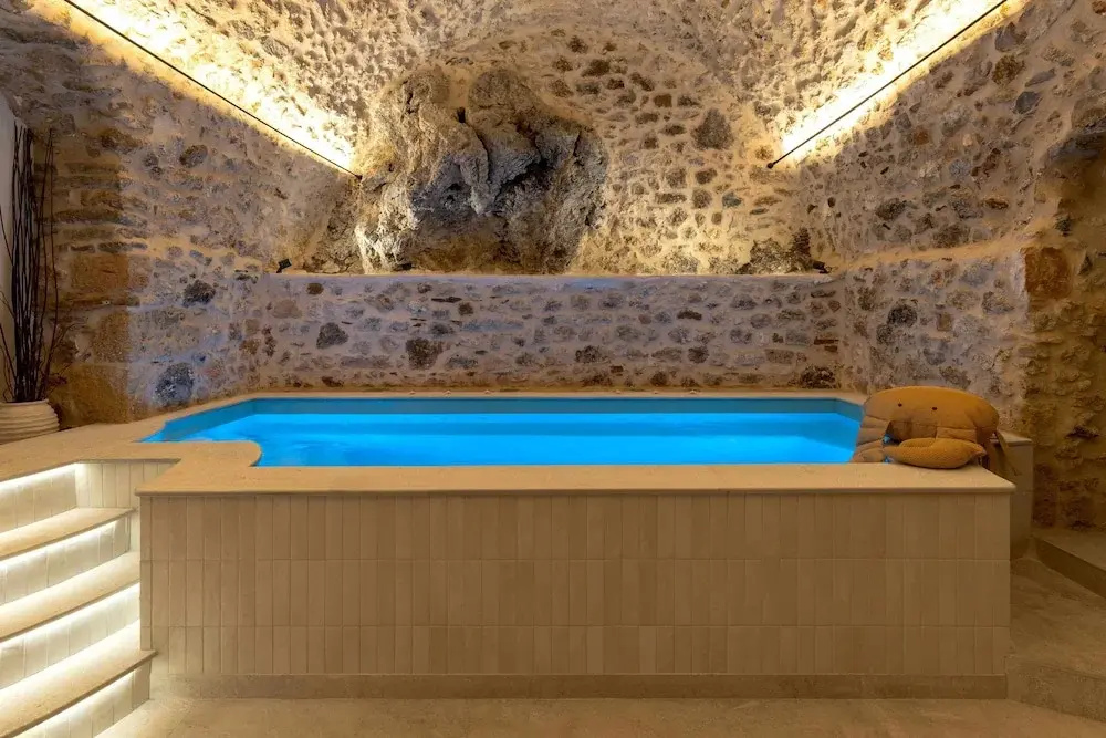 YeeOn Boutique Hotel, Gythio - Historic Hotels of Europe