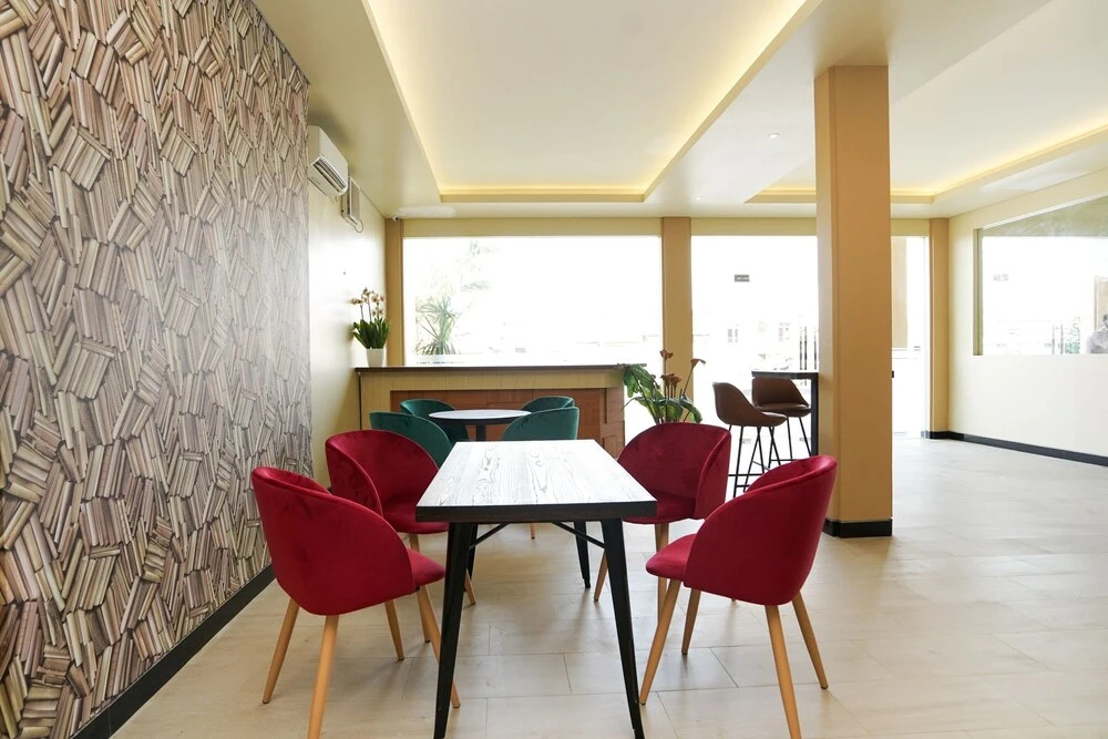 Cahaya 3 Hotel Near Juanda Airport