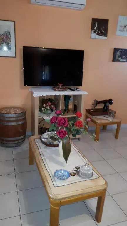 Platanos House