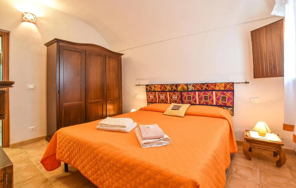 Beautiful Home in Pantelleria With Wifi and 3 Bedrooms