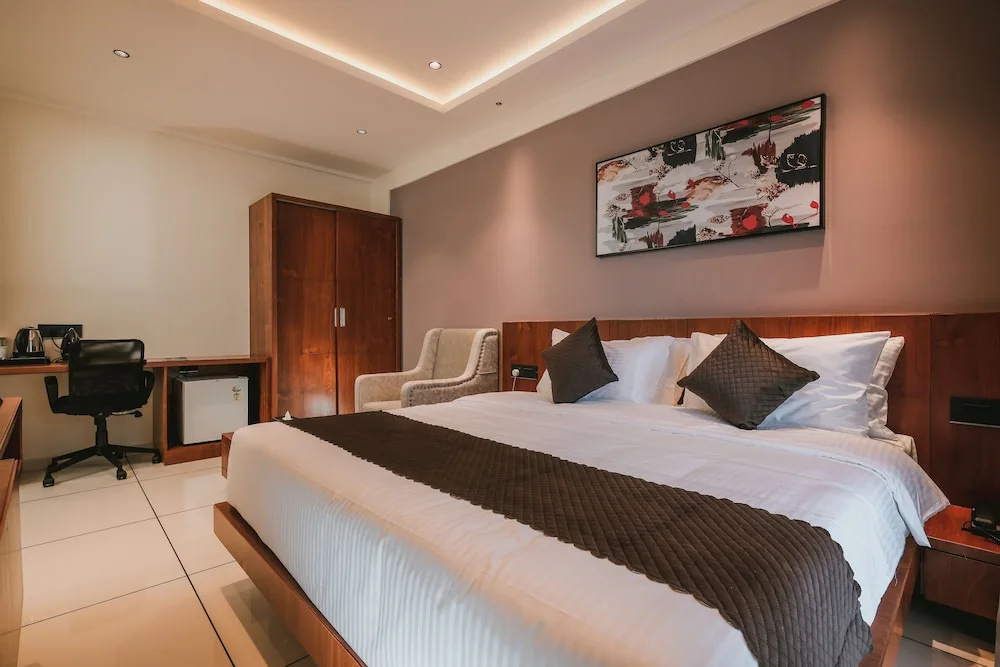 Fortview Suites