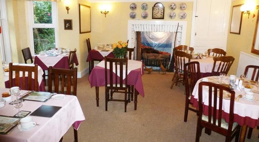 Acorn Lodge