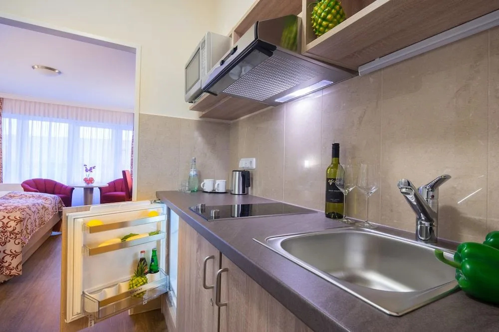 Room-studio for 2 People in Hamburg Mitt
