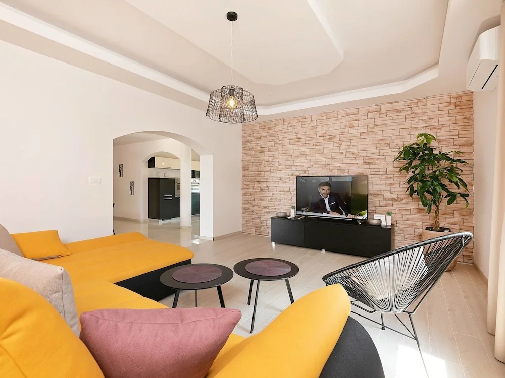 Detached Villa With Swimming Pool, Sauna, Play Equipment, Beach 15 Minute Drive