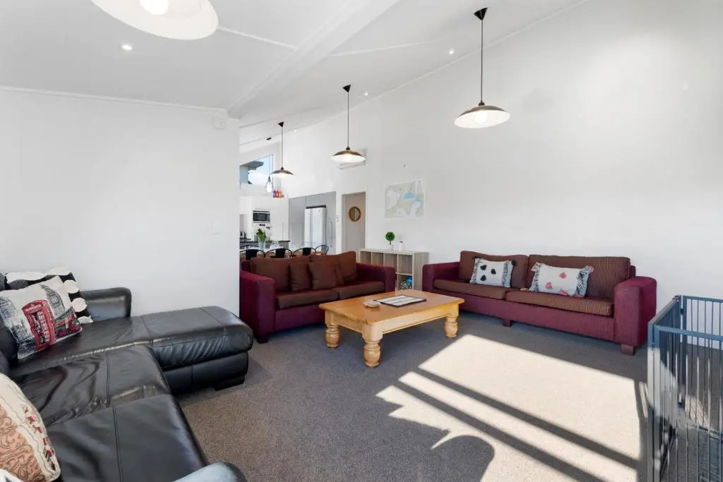 Stunner on Stanley - Wharewaka Holiday Home