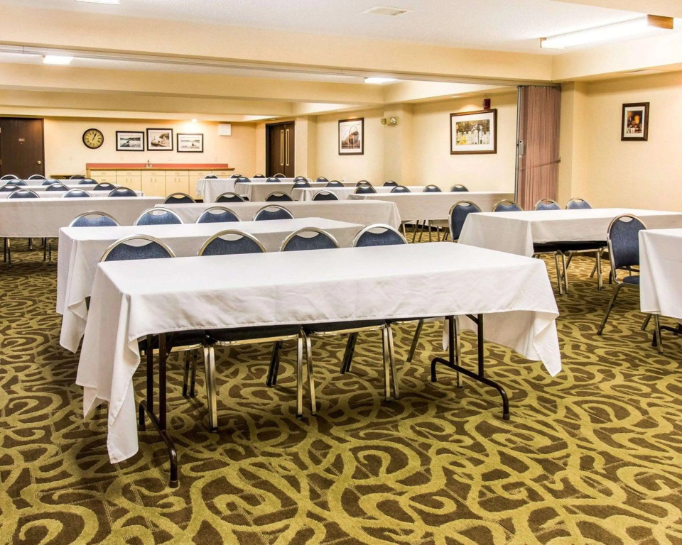 Quality Inn Saint Ignace I-75