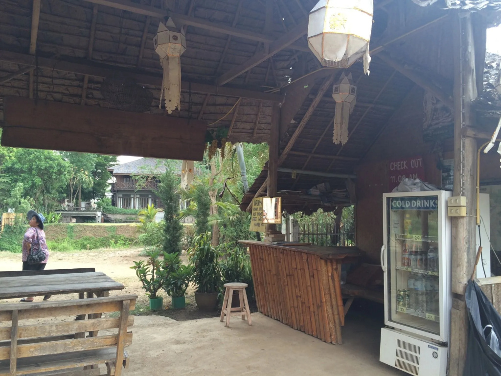 Family Hut Pai