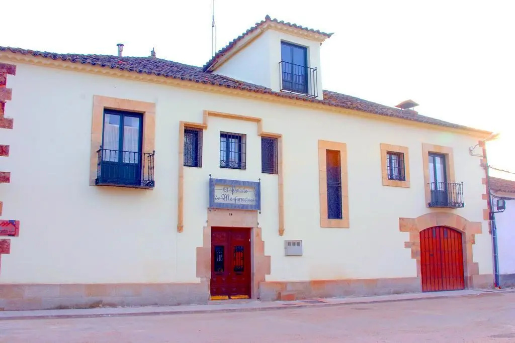 Palacio de Monfarracinos