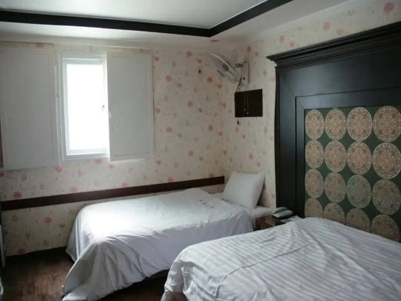Windsor Royal Hotel
