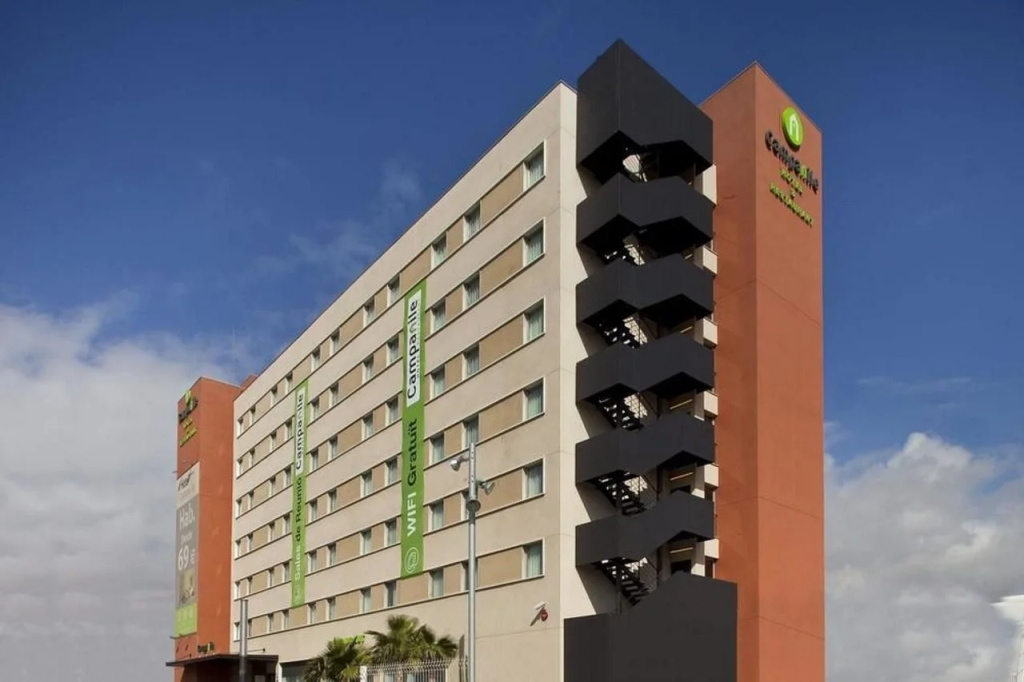 Travelodge BCN Cornella Fira