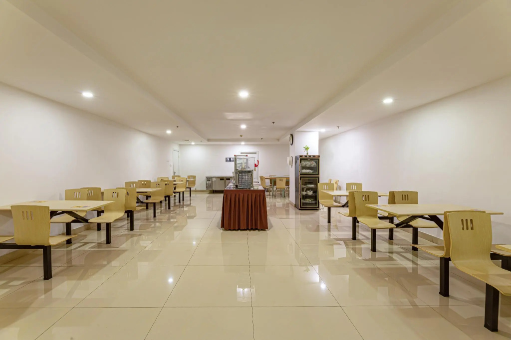 Elan Inn Yixing Bus Station