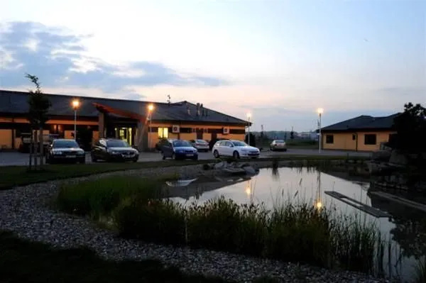 Black Bridge - Hotel Apartment