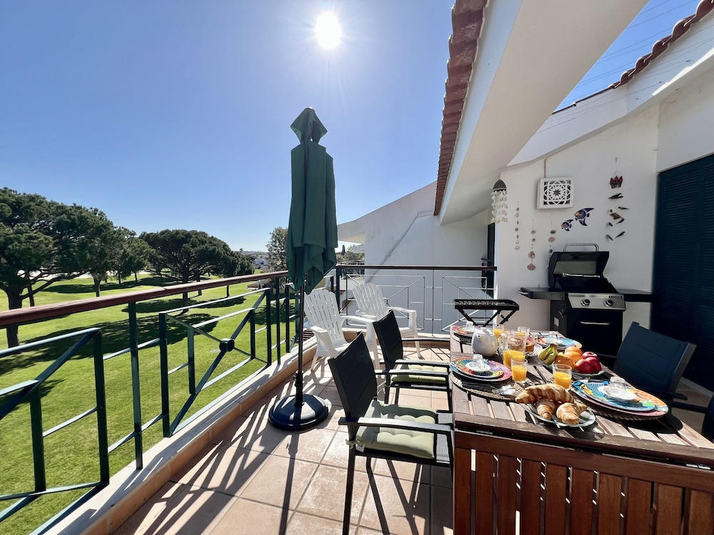 Vilamoura Sunny Garden by Homing