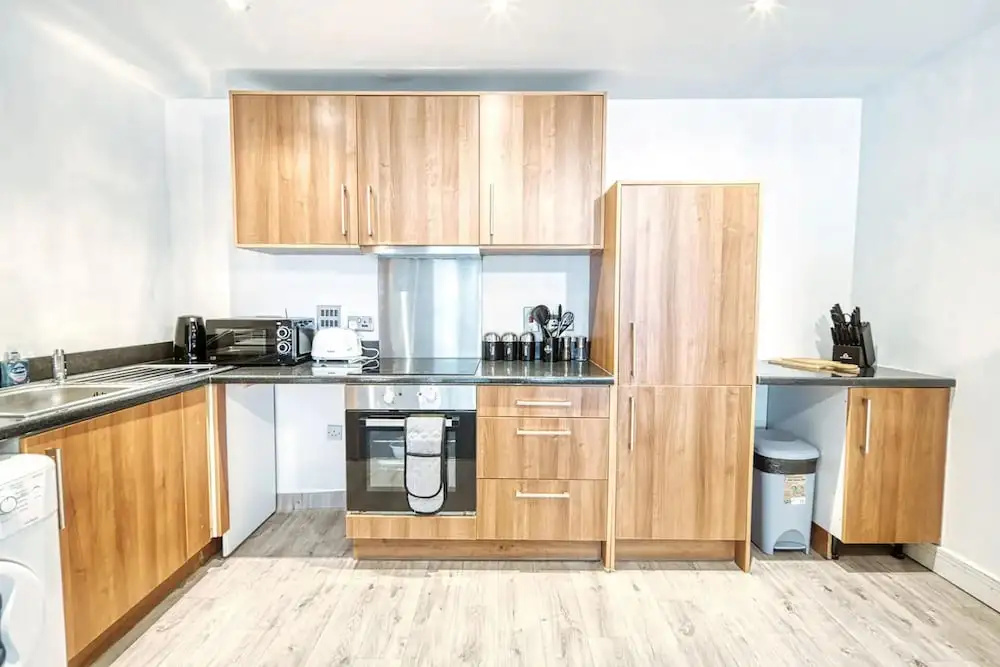 Spacious 2 Bed Apartment in Birmingham