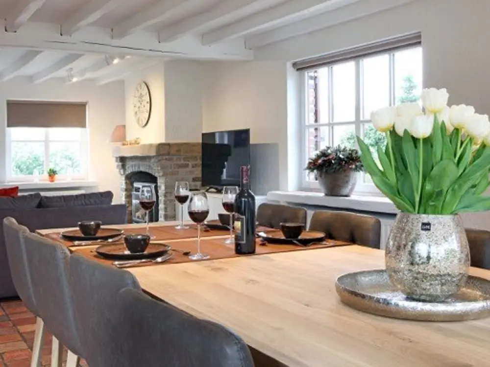 Atmospheric Holiday Home Situated in a Quiet Residential Area near Beach