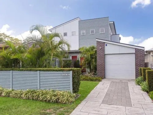 7 Judith Street Stunning duplex with ducted air