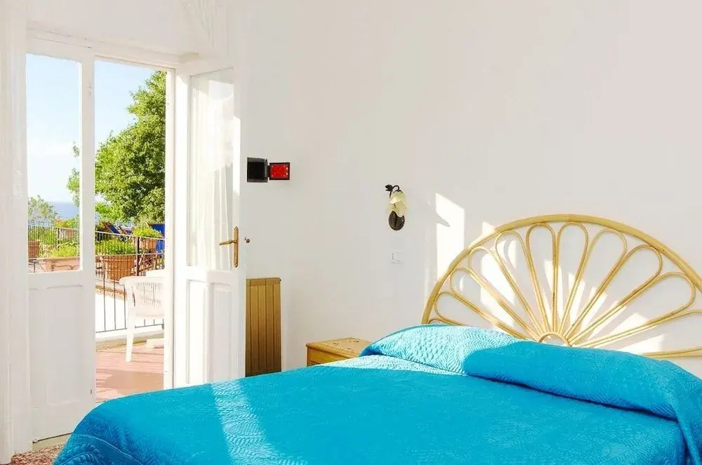 Villa Raffaela B&B