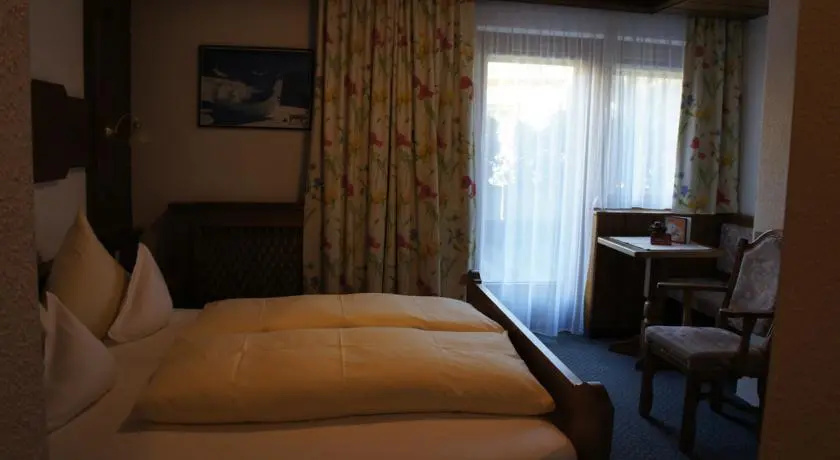 Hotel Garni Kardona