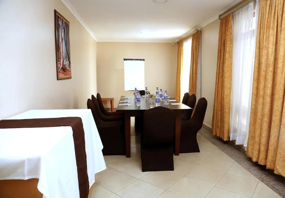 La Cour - Hotels